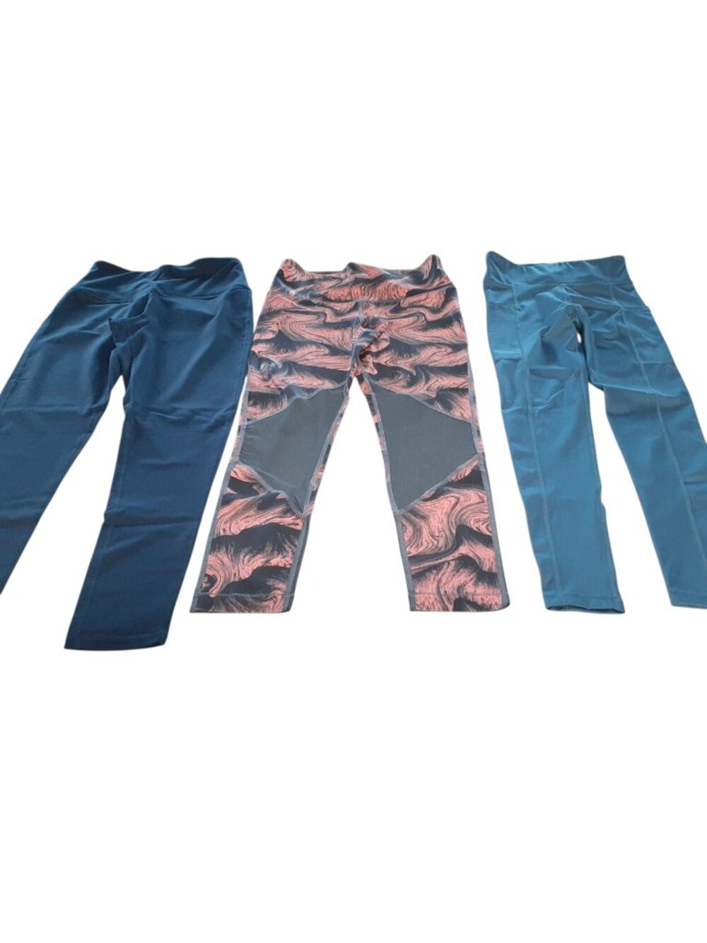 Lot of 3 Under Armor Aeropostale Compression Womens Size M&XS Swirl Heat Gear